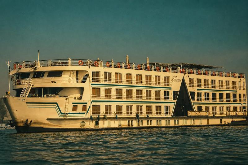 8-Day Cairo, Luxor & Aswan Nile Cruise Holiday