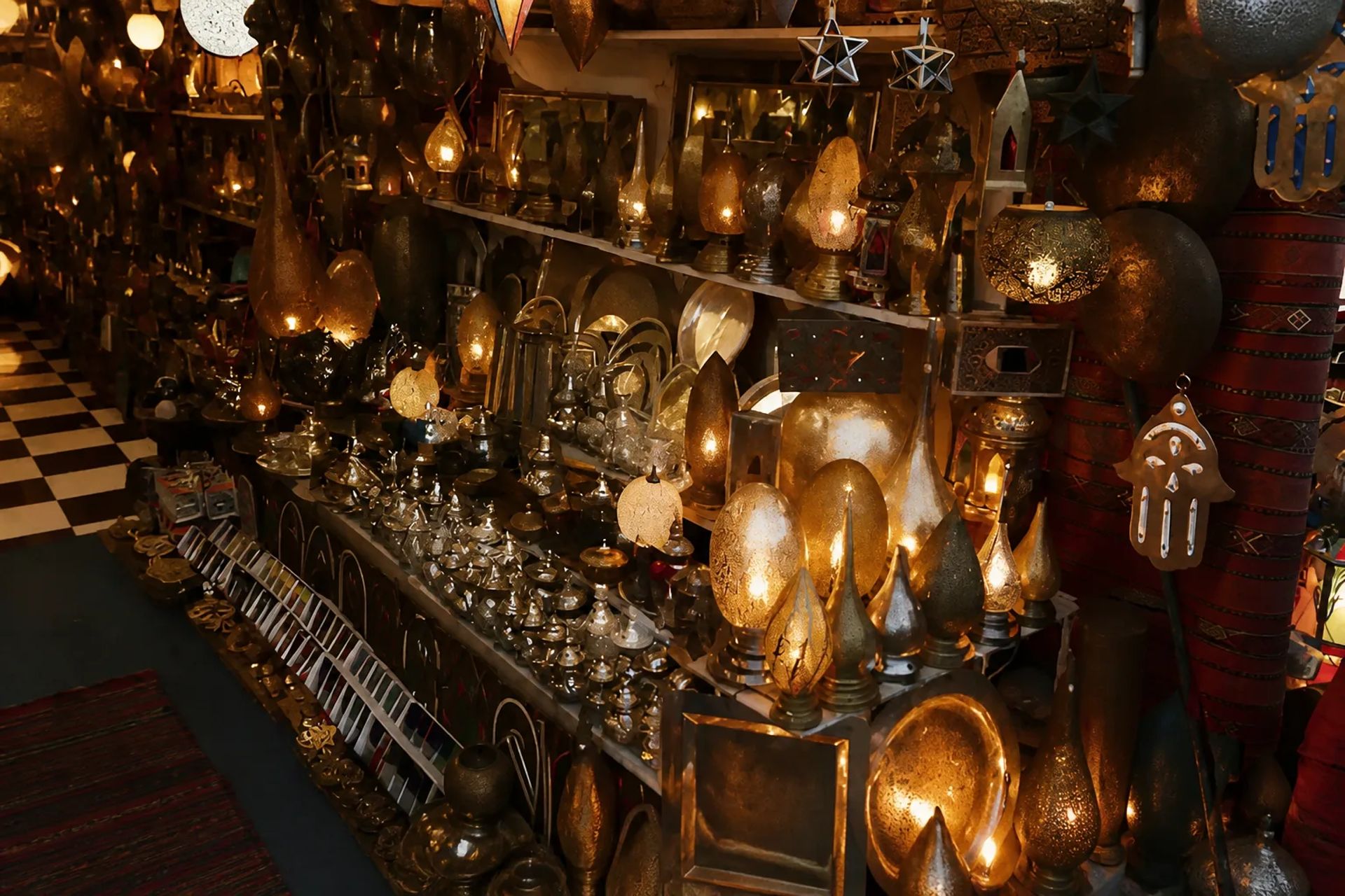 The lantern-lit lanes of Khan el-Khalili and medieval Cairo at dusk